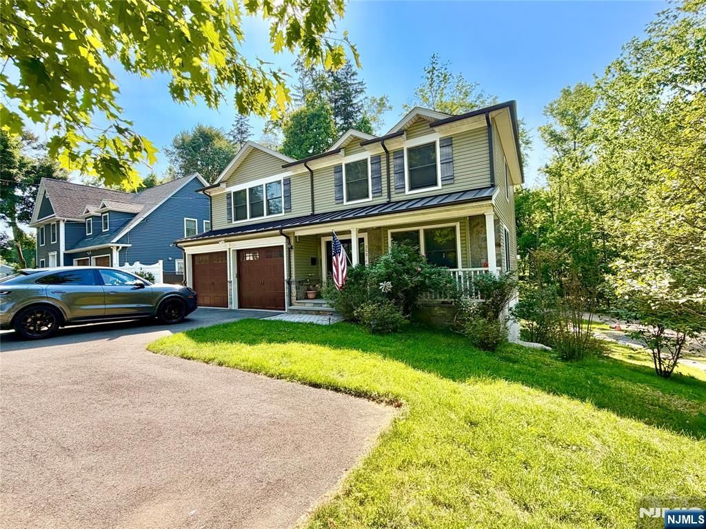 Photo of 252 4th Avenue, Westwood, NJ 07675 (MLS # 26018083)