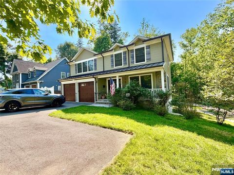 252 4th Avenue Westwood NJ 07675