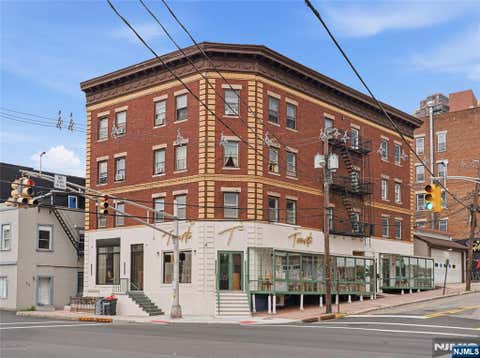 Photo of 12 Hilliard AVE #2, Edgewater, NJ 07020 (MLS # 26022630)