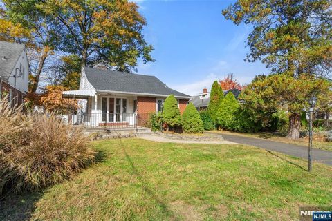 811 Summit Avenue Hackensack NJ 07601