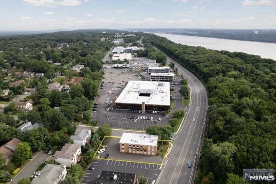 Location!!! Office space on the first floor. Situated in the prime area of Englewood Cliffs by 9W. 27 Parking, Internet connection, bus stop in front of the building, 5 minutes to George Washington Bridge and Major Highways! Come and see! This won't Last!