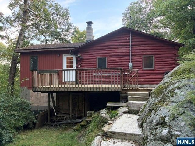 68 Mountain Spring Road