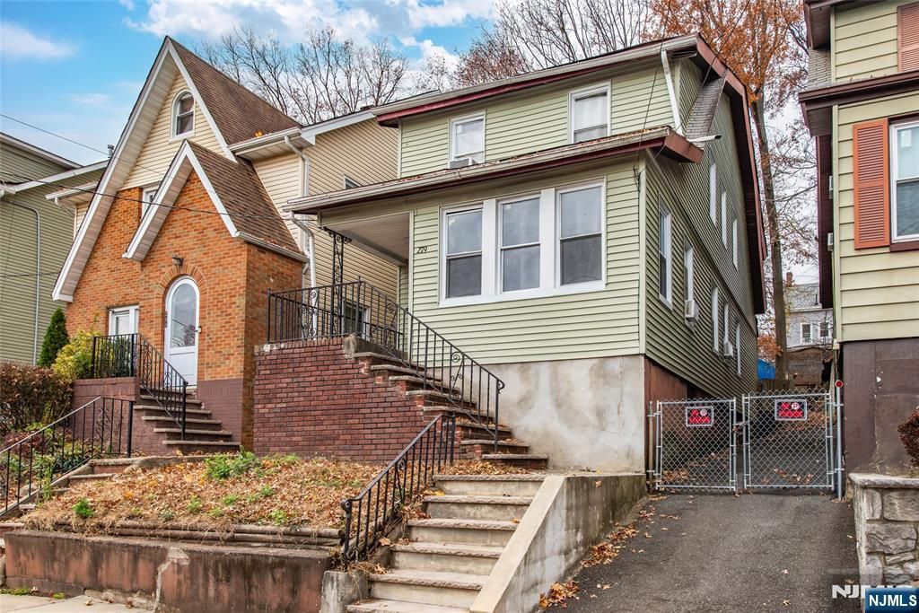 Photo of 279 Smith Street, Newark, NJ 07106 (MLS # 25015941)
