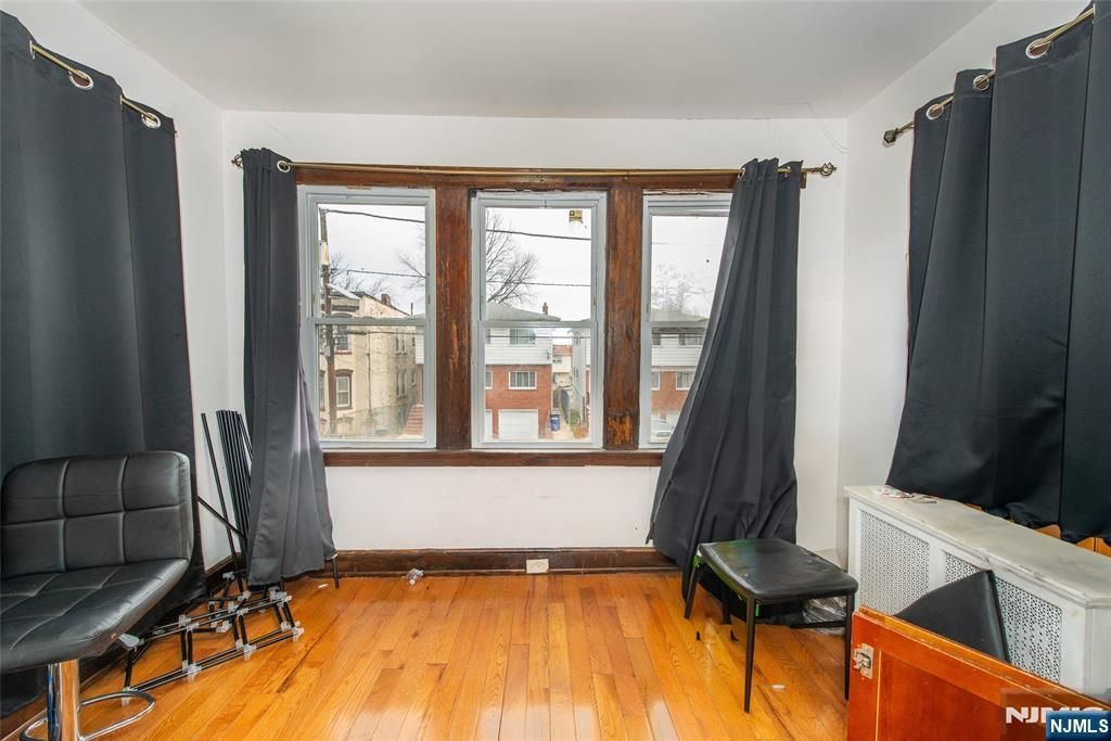 Photo of 279 Smith Street, Newark, NJ 07106 (MLS # 25015941)