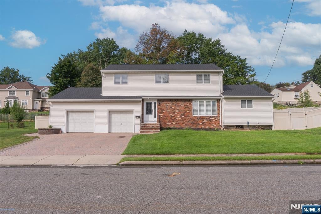 10 Evelyn Terrace