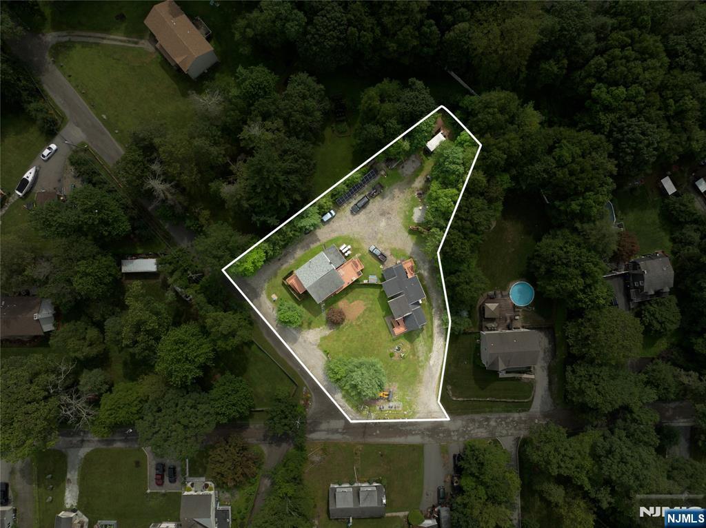 4 Delmont Road