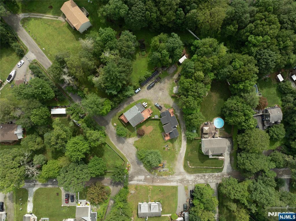 4 Delmont Road