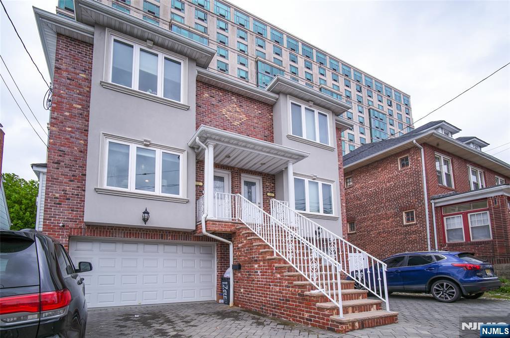 Rental Property at 12 Glen St, Cliffside Park, New Jersey - Bedrooms: 3 
Bathrooms: 4 
Rooms: 7  - $5,500 MO.