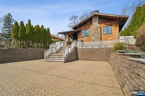 223 Madison Avenue, Cresskill, NJ 07626 - MLS#: 25011319