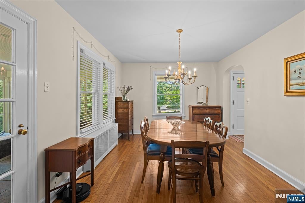 243 W Saddle River Road