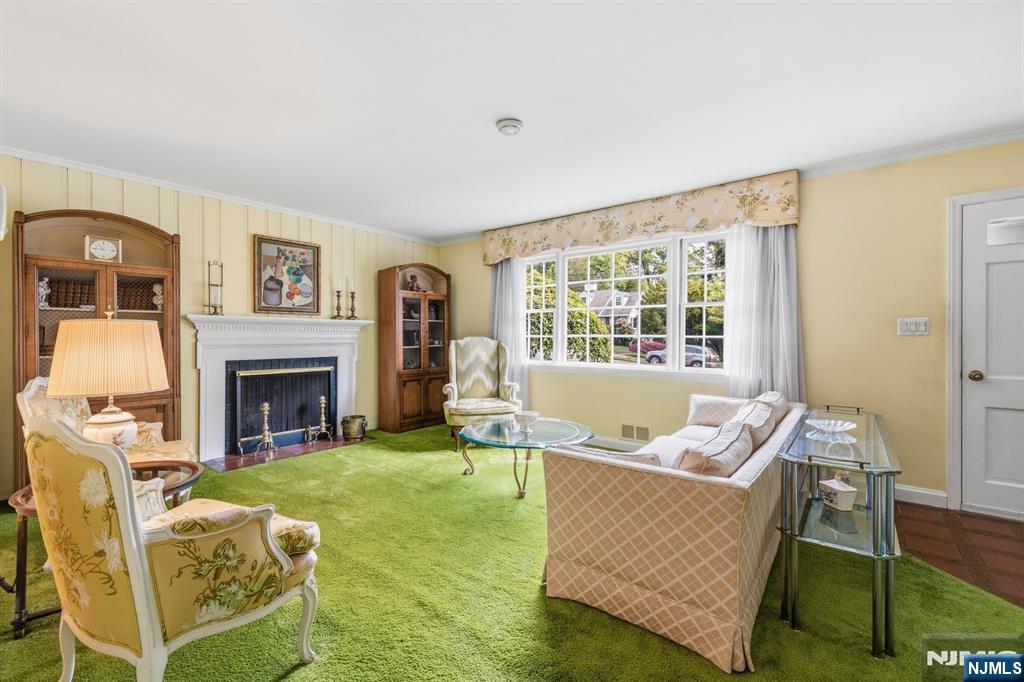 46 Kenmore Place
