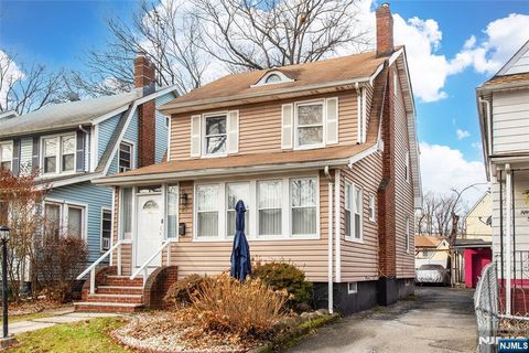 47 Ampere Parkway East Orange NJ 07017