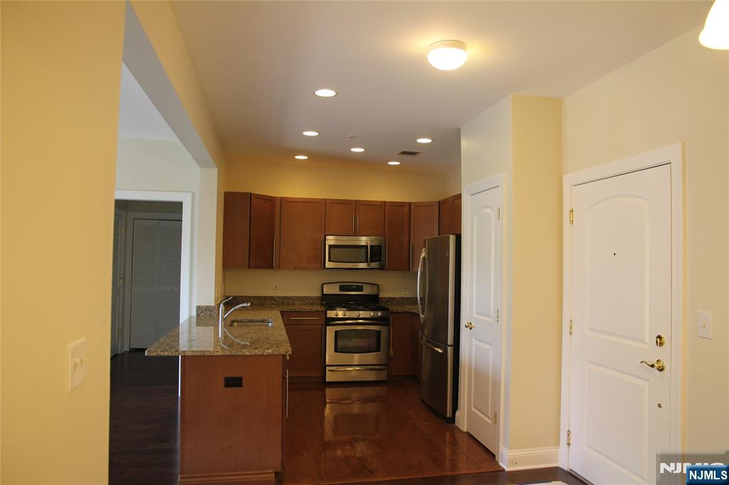 2106 Windsor Park Court