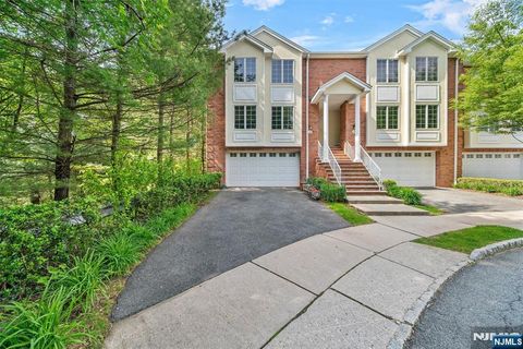 48 Skymark Court Upper Saddle River NJ 07458