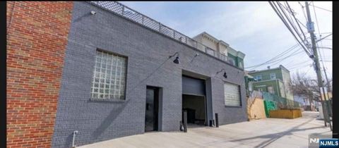 910 Grand Avenue North Bergen NJ 07047