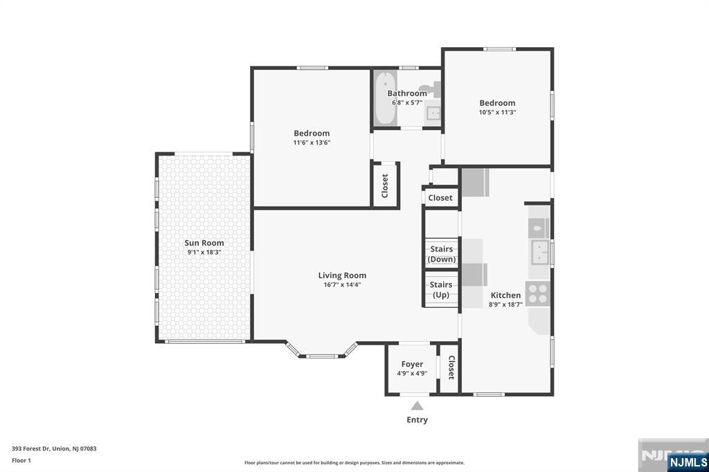 Main image without alt text