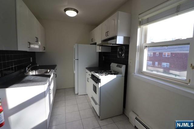 22 Regency Park