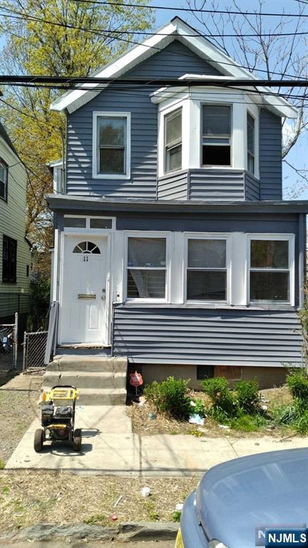Property for Sale at 11 Sunset Avenue, Newark, New Jersey - Bedrooms: 4 
Bathrooms: 2 
Rooms: 9  - $425,000
