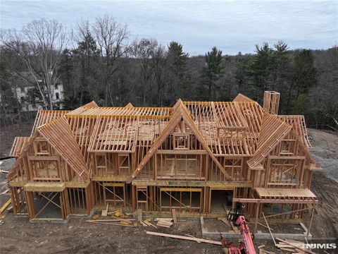 Photo of 265 Terrace Road, Franklin Lakes, NJ 07417 (MLS # 25027586)