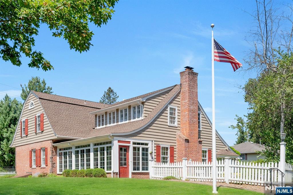 174 Paramus Road
