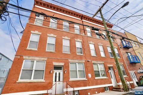 Photo of 138140 Fleming Ave #3C, Newark, NJ 07105 (MLS # 26006654)