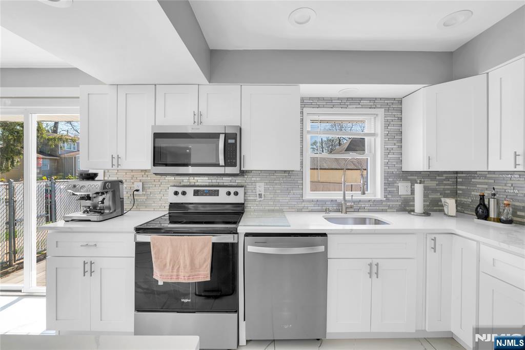 136 E Clinton Avenue