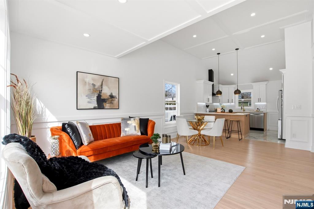 Homes for Sale in Northern NJ | ThisIsRiverEdge.com 113 Fairmount Avenue