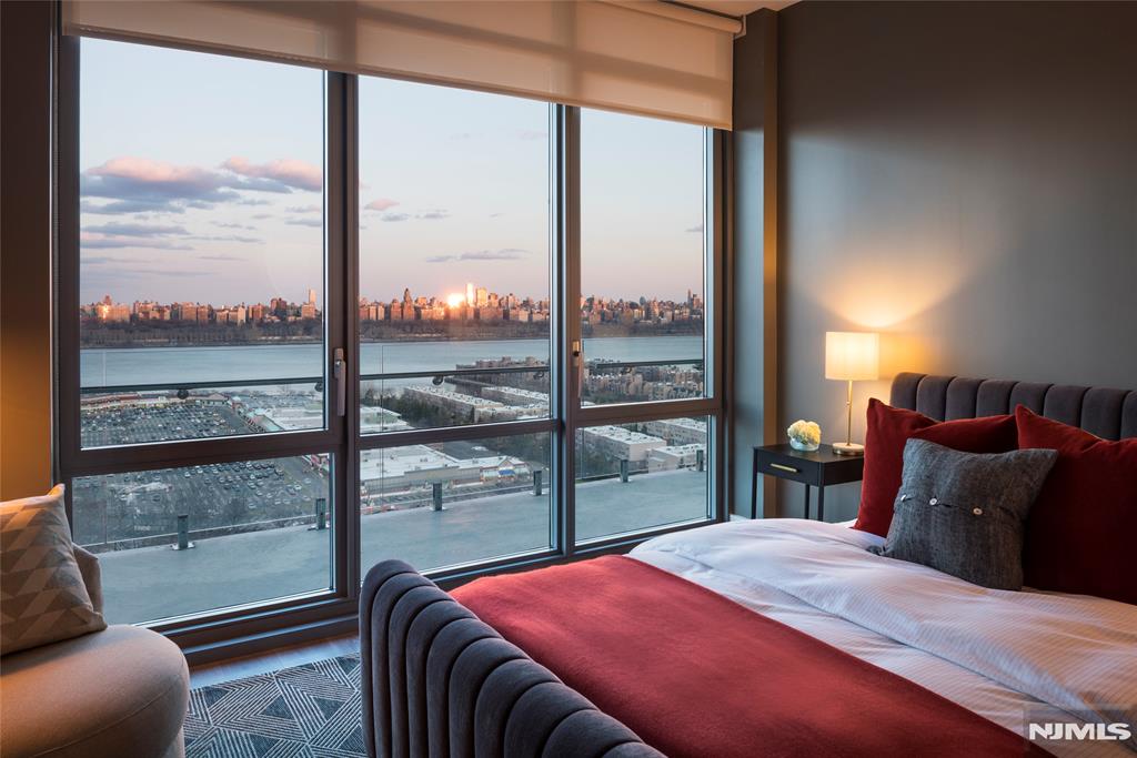 320 Adolphus Avenue Unit 321-B
