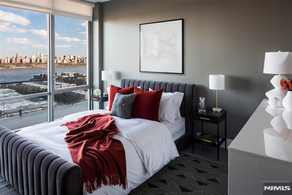 320 Adolphus Avenue Unit 321-B