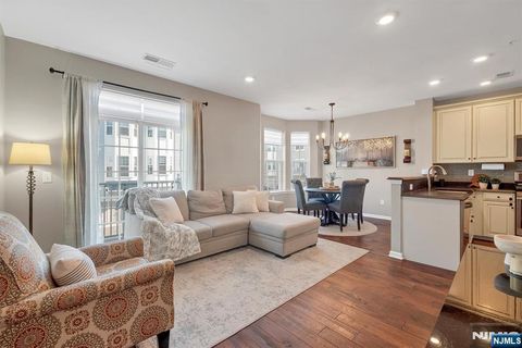7 Kennedy Lane Wood Ridge NJ 07075