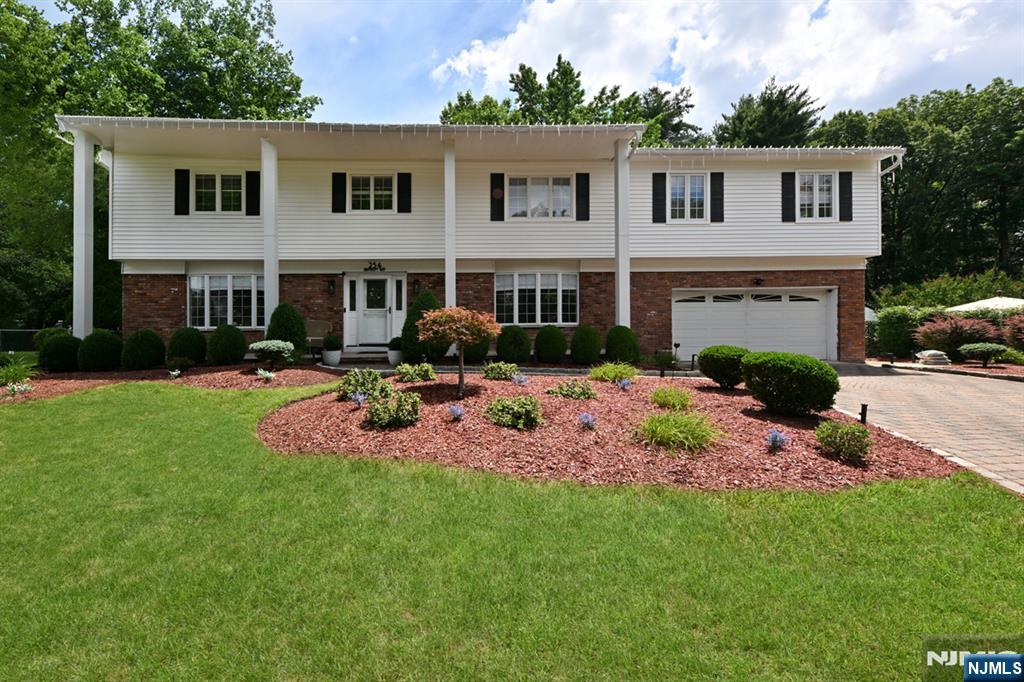 254 University Way