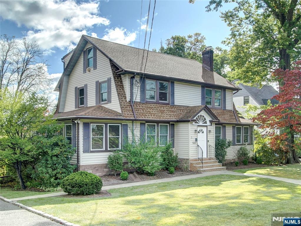 6 E Colony Drive