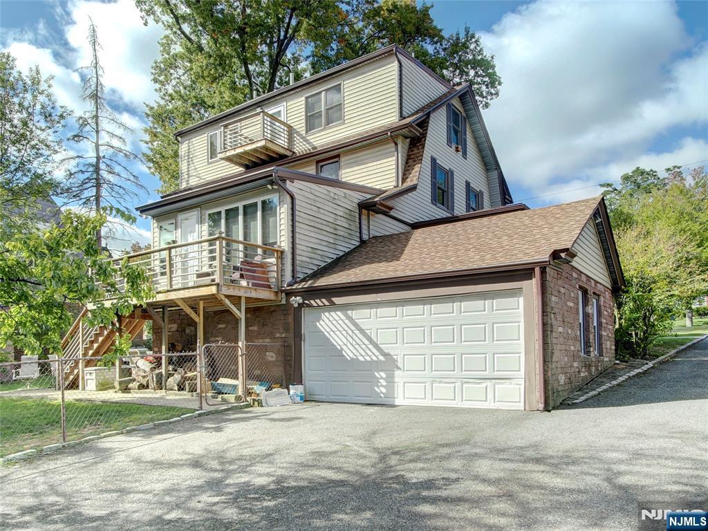 6 E Colony Drive