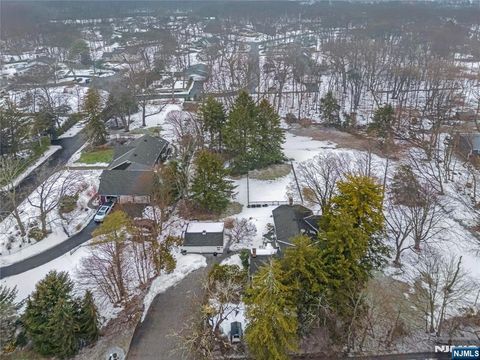 525 Franklin Avenue Franklin Lakes NJ 07417