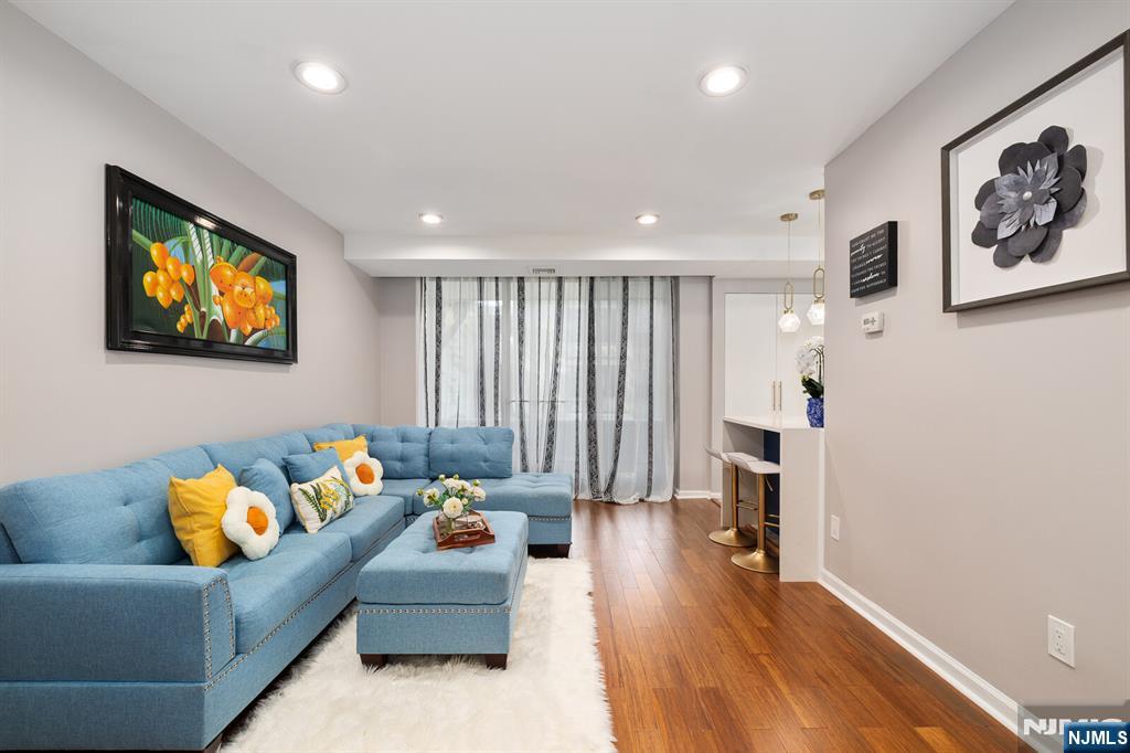 458 River Road H