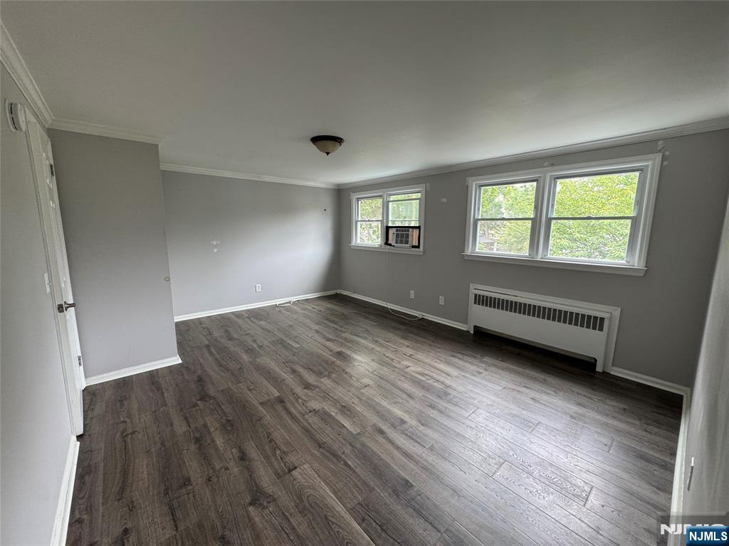 322 Broughton Avenue 2