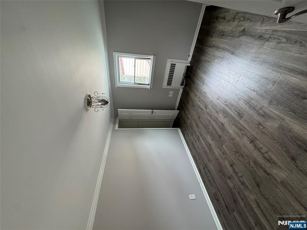 322 Broughton Avenue 2
