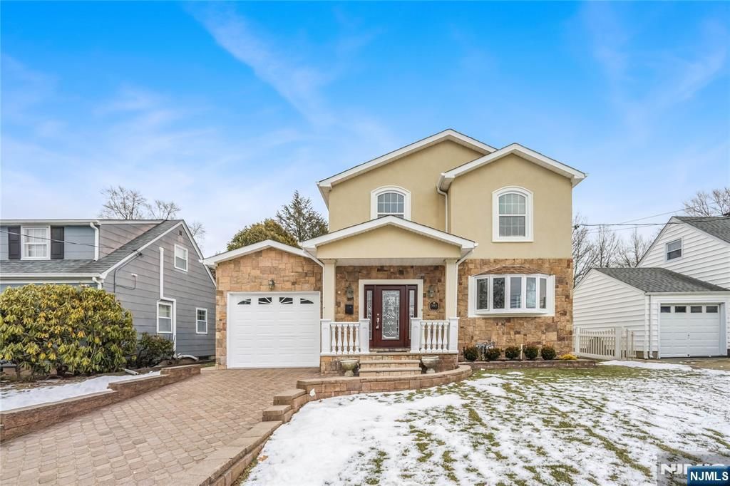 Photo of 585 Mount Prospect Avenue, Clifton, NJ 07012 (MLS # 26000406)