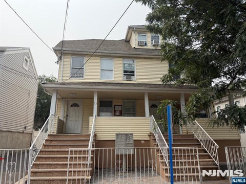 Photo of 6163 Grove ST, Hackensack, NJ 07601 (MLS # 26026735)
