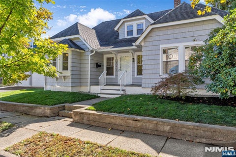 Photo of 187 State Street, Bloomfield, NJ 07003 (MLS # 26039661)