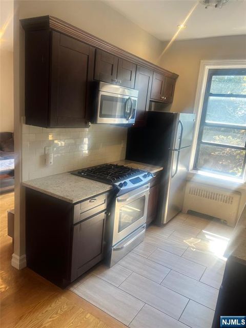 6035 Boulevard East C2 West New York NJ 07093