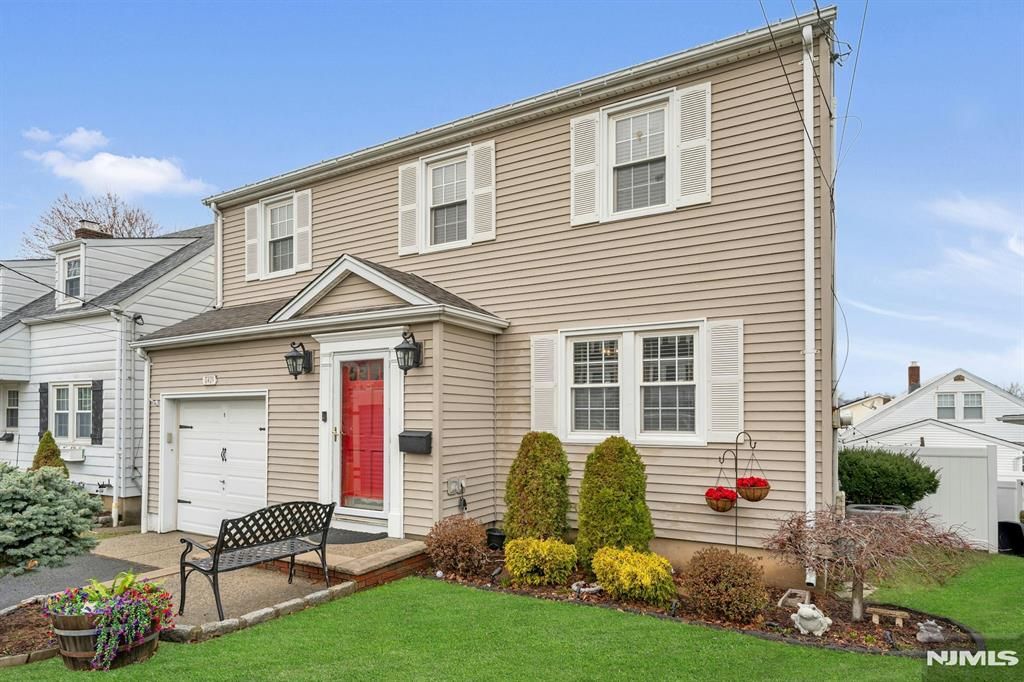 Photo of 49 9th Street, North Arlington, NJ 07031 (MLS # 26008644)