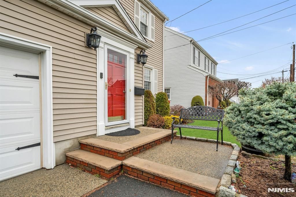 Photo of 49 9th Street, North Arlington, NJ 07031 (MLS # 26008644)