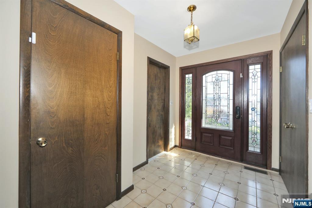 125 Hickory Avenue A