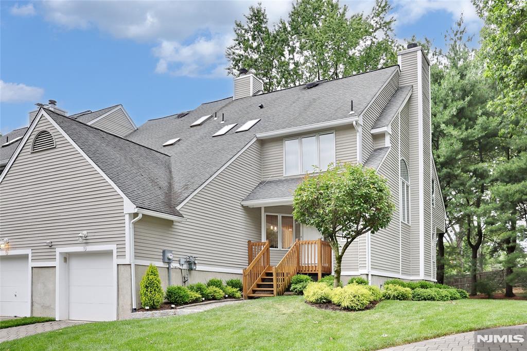30 Reagan Way 530A