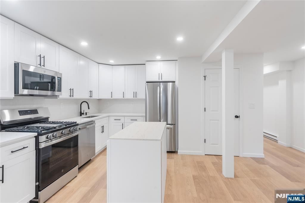 Photo of 311 61st Street, West New York, NJ 07093 (MLS # 25041739)