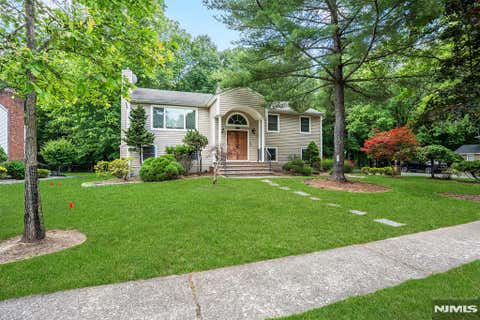 Photo of 21 Kennedy Circle, Closter, NJ 07624 (MLS # 26023094)