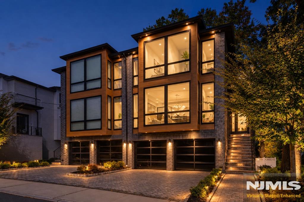 317 Slocum Way