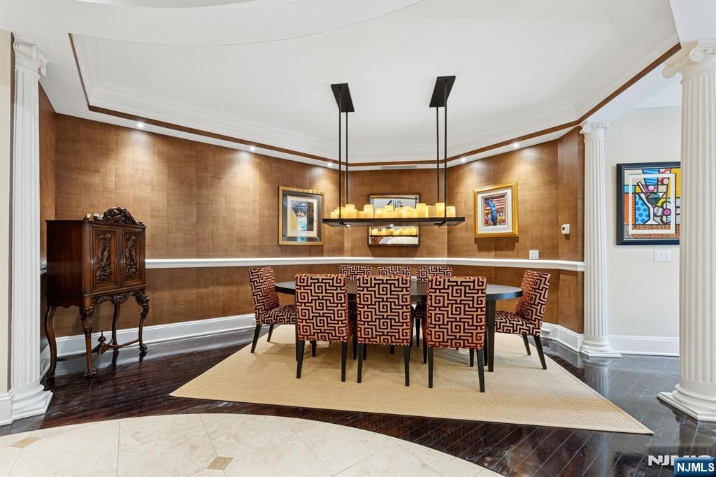 511 Bellaire Drive