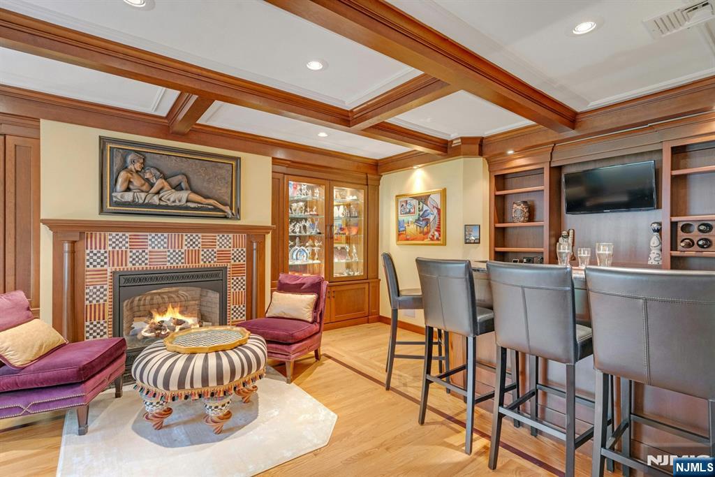716 Galloping Hill Road